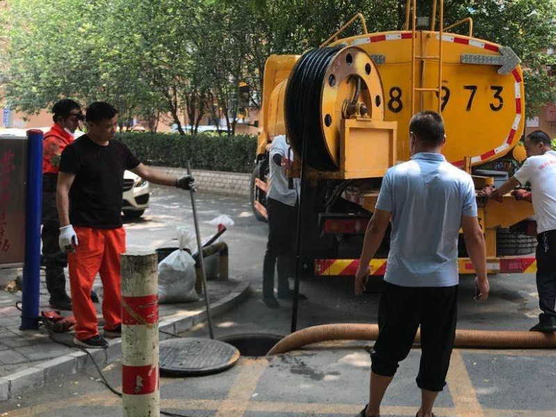 洪山区光谷怎么疏通马桶_不通不收费